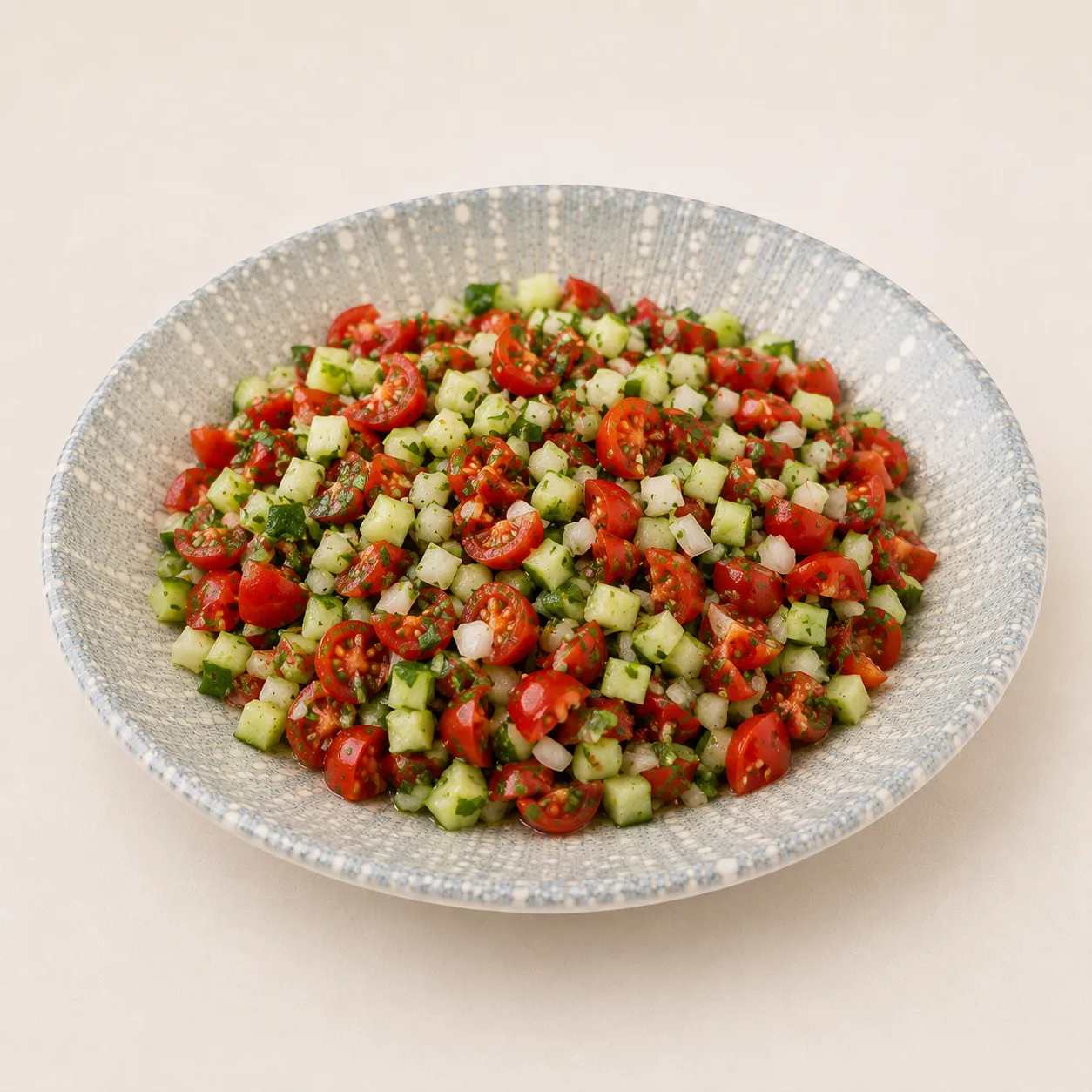 ÇOBAN SALATA